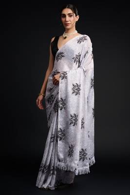 art silk blend saree with printed design & pallu lace border paired with banglori unstitched blouse 3