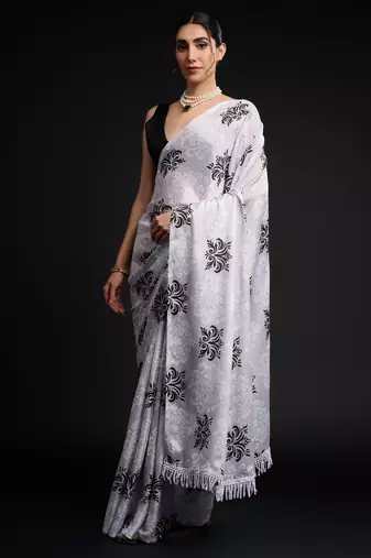 art silk blend saree with printed design & pallu lace border paired with banglori unstitched blouse