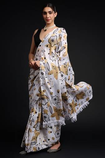 art silk saree with printed design & pallu lace border, paired with banglori unstitched blouse