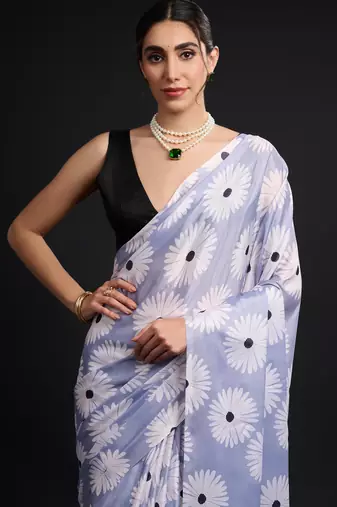art silk blend saree with printed design & pallu lace border paired with banglori unstitched blouse