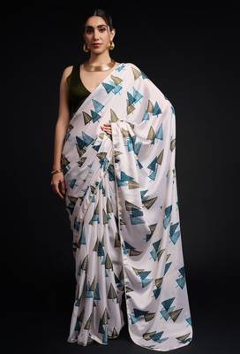art silk blend saree with printed design & pallu lace border paired with banglori unstitched blouse 3
