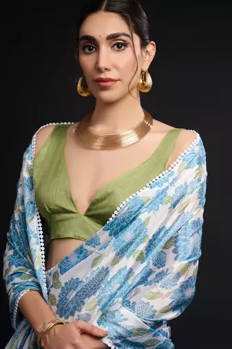 art silk blend saree with printed design & pallu lace border paired with banglori unstitched blouse