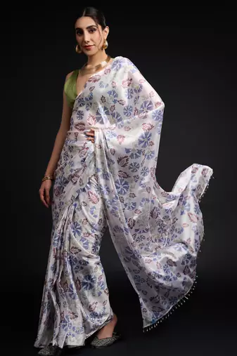 art silk saree with printed design & pallu lace border, paired with banglori unstitched blouse