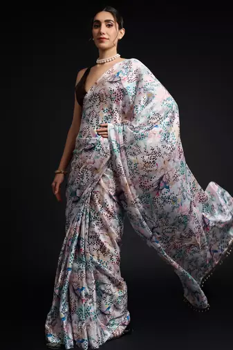 art silk blend saree with printed design & pallu lace border paired with banglori unstitched blouse