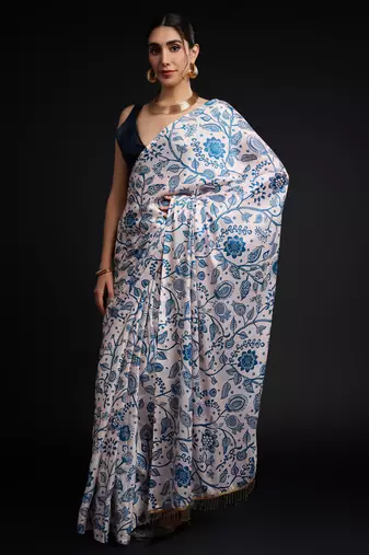 art silk saree with printed design & pallu lace border, paired with banglori unstitched blouse