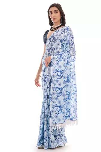 art silk blend saree with printed design & pallu lace border paired with banglori unstitched blouse