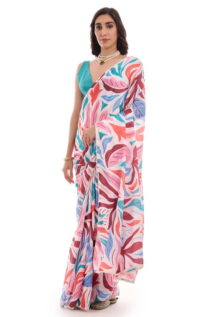 art silk saree with printed design & pallu lace border, paired with banglori unstitched blouse