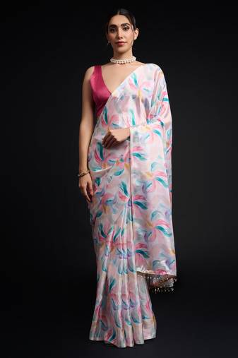 art silk saree with printed design & pallu lace border, paired with banglori unstitched blouse