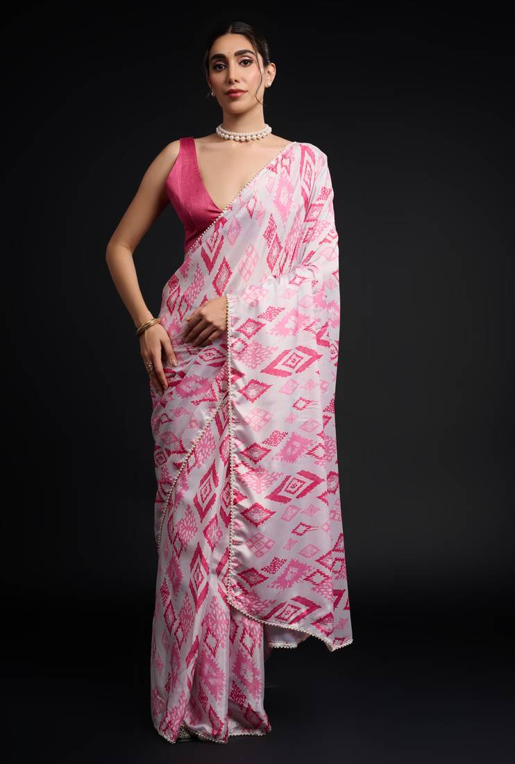 art silk saree with printed design & pallu lace border, paired with banglori unstitched blouse