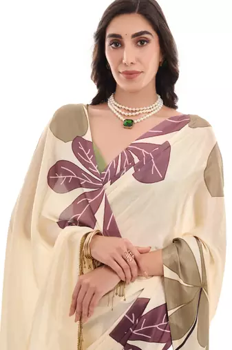 art silk blend saree with printed design & pallu lace border paired with banglori unstitched blouse