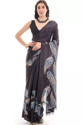 art silk saree with printed design & pallu lace border, paired with banglori unstitched blouse