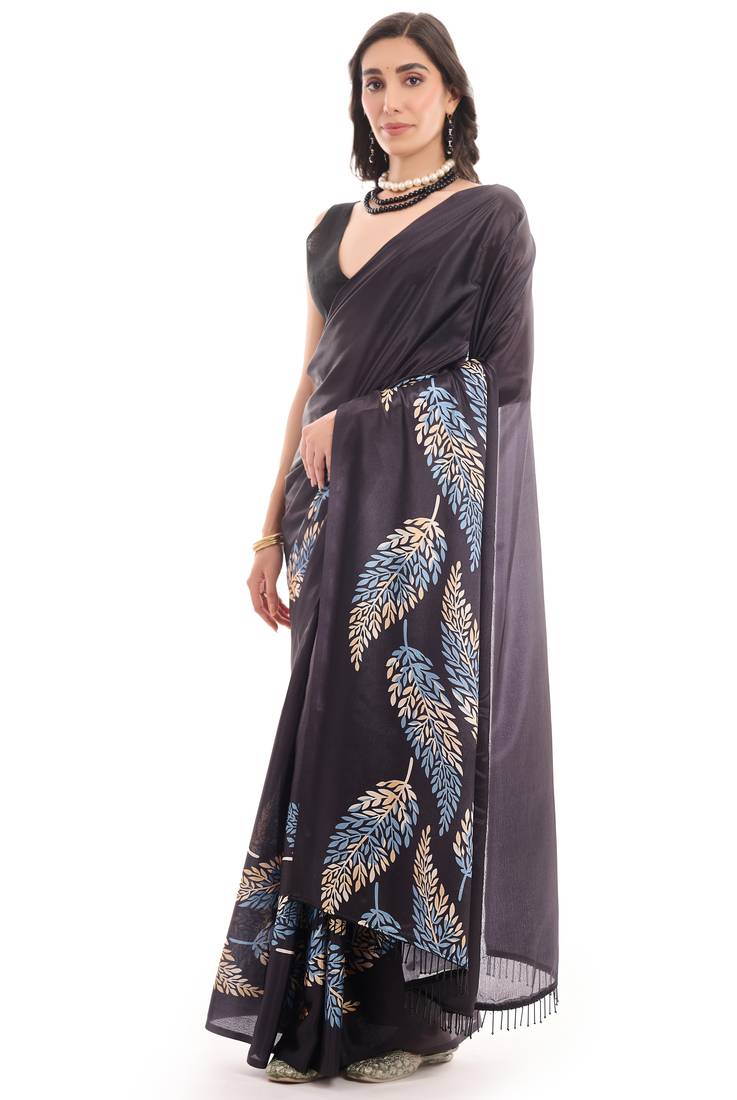 art silk saree with printed design & pallu lace border, paired with banglori unstitched blouse