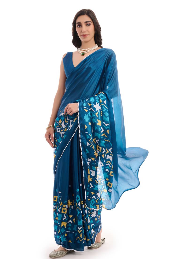 art silk saree with printed design & pallu lace border, paired with banglori unstitched blouse