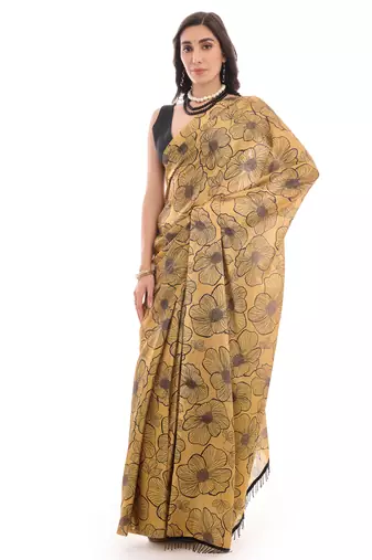 art silk blend saree with printed design & pallu lace border paired with banglori unstitched blouse