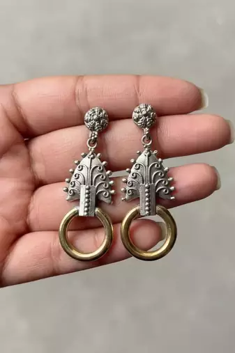 Gold & silver color oxidised earrings made with dual-tone brilliance for traditional festive appeal