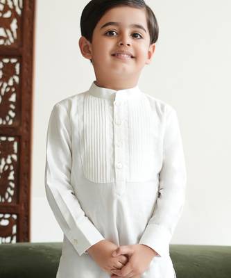 White cotton shirt 1