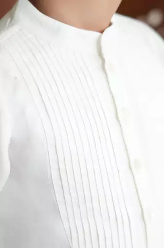 White cotton shirt