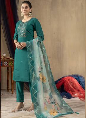Rama green roman silk thread embroidered salwar suit 3