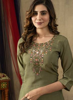 Mahendi shimmer gold silk thread embroidered salwar suit 4