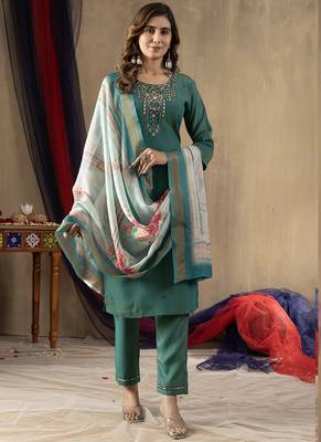 Rama green shimmer gold silk thread embroidered salwar suit 2