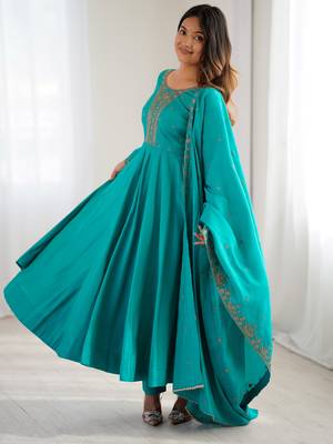  Blue Beads Work Silk Festive Kameez 3