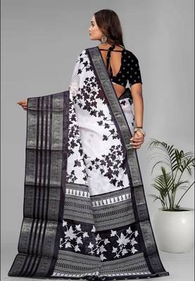 dola digital floral print saree 5