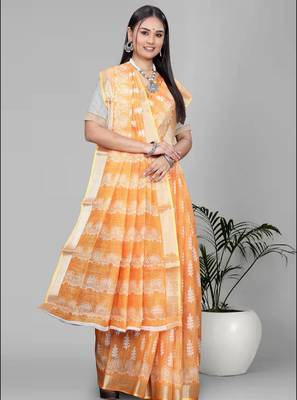 yellow  linen cotton  digital print saree (yellow) 4