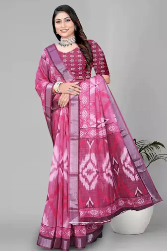 pink geomatrical print saree