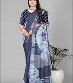 grey geomatrical print saree