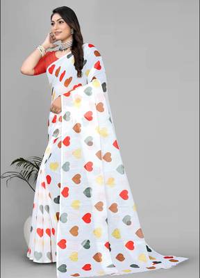 white heart design digital print saree 4