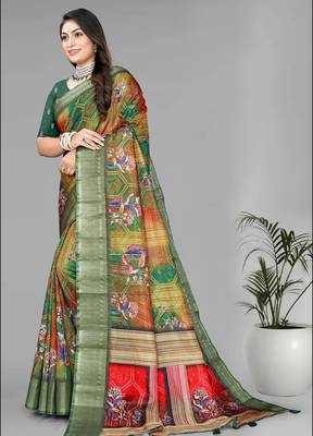 green  dola digital floral print saree 4