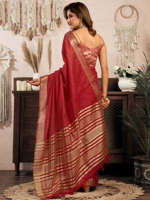 khadi cotton saree with elegant jhallar border & rich brocade blouse 2