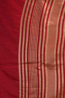 khadi cotton saree with elegant jhallar border & rich brocade blouse 3