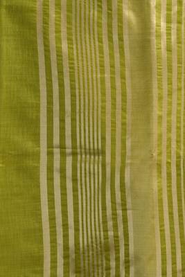 khadi cotton saree with elegant jhallar border & rich brocade blouse 5