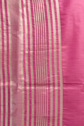 khadi cotton saree with elegant jhallar border & rich brocade blouse