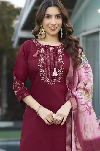 Maroon viscose silk thread embroidered salwar suit