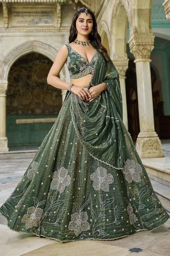 GOLD CRUSH FABRIC WITH BEADWORK with blouse