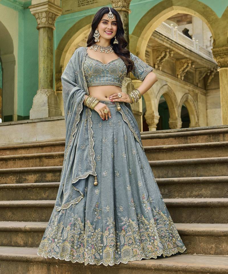 GOLD CRUSH FABRIC WITH BEADWORK with blouse