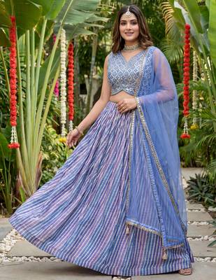 lavender laheriya printed organza lehenga set choli with dupatta 2