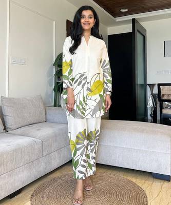 Off White Leaf Printed Cotton Flex Kurta Set 1