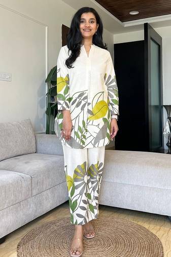 Off White Leaf Printed Cotton Flex Kurta Set