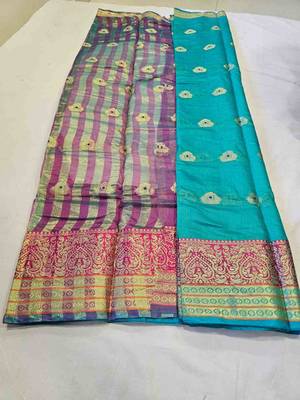 ocean green cotton saree with golden zari butta 4