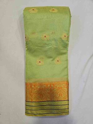 green cotton saree with golden zari butta work 2