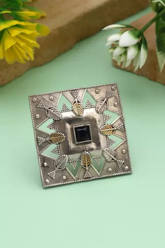 Black color dual tone oxidised rings offering bold deep tones with ornamental oxidised craftsmanship