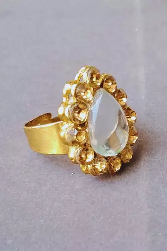 Golden stone stud brass ring / premium gold plated wedding ring for  women