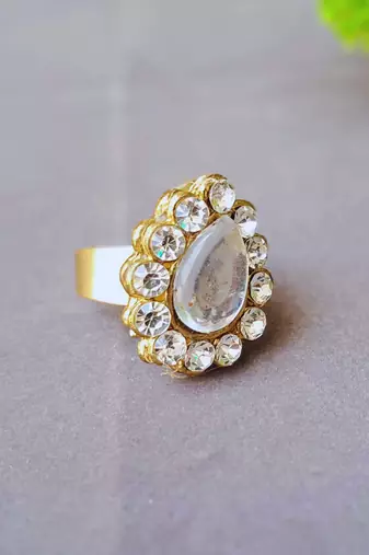 White stone stud brass ring / premium gold plated wedding ring for  women