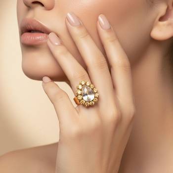 Golden stone stud brass ring / premium gold plated wedding ring for  women 3