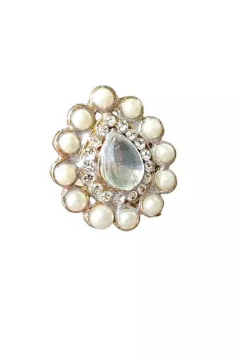 White moti stud brass ring