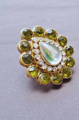 Mehendi stone stud brass ring