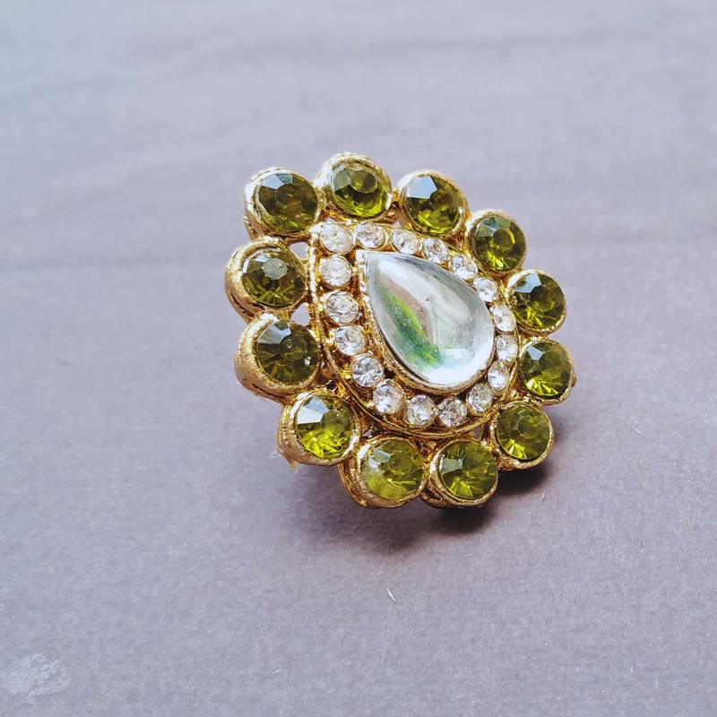 Mehendi stone stud brass ring